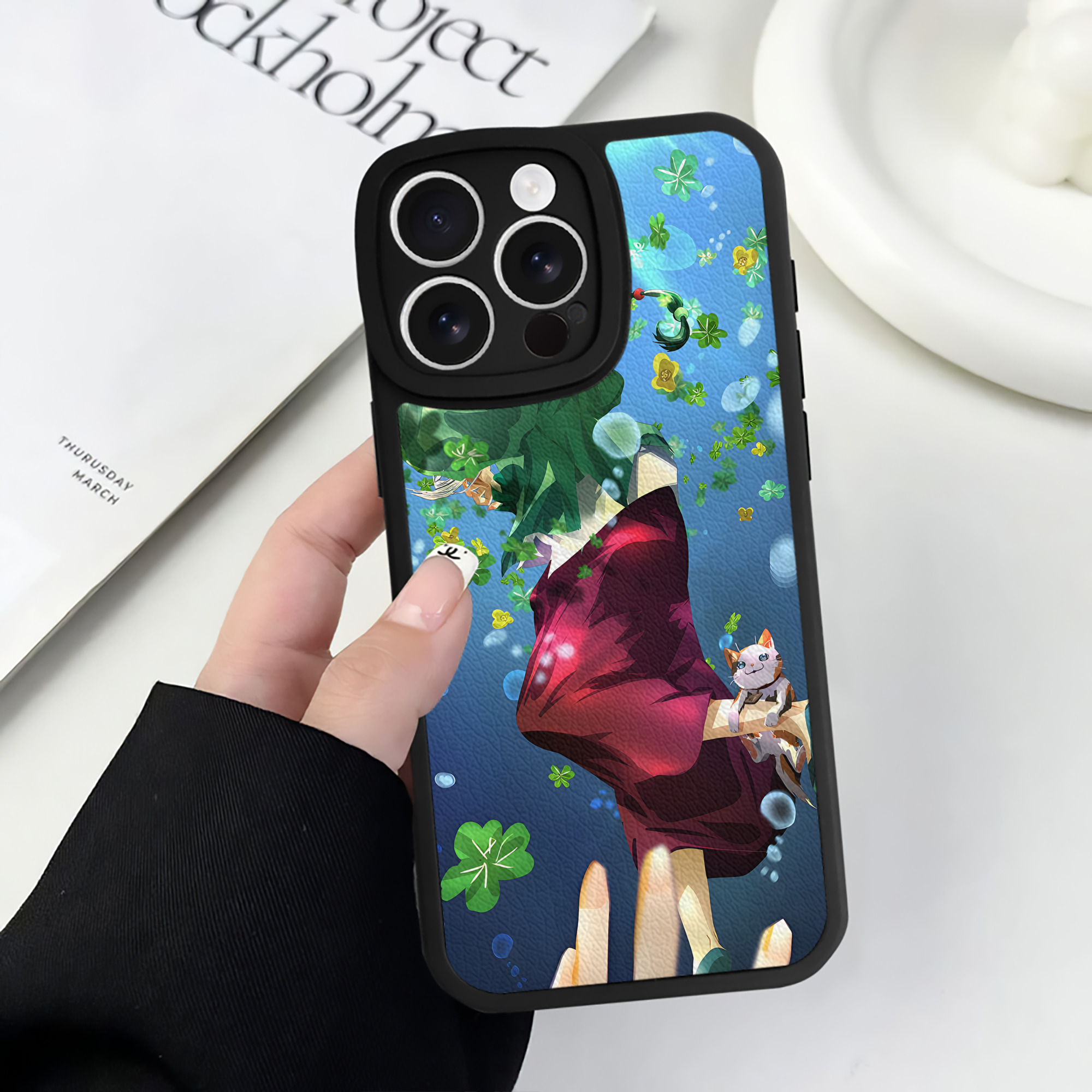 （画像用） 薬屋のひとりごと The Apothecary Diaries 【iPhone 16シリーズ対応】シリコンスマホケース（レザー調） 材質：シリコン